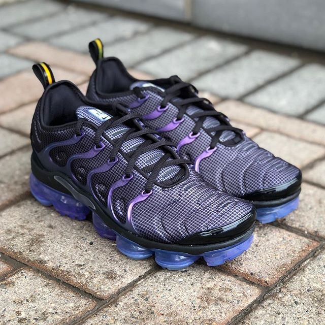 nike vapormax plus regency purple