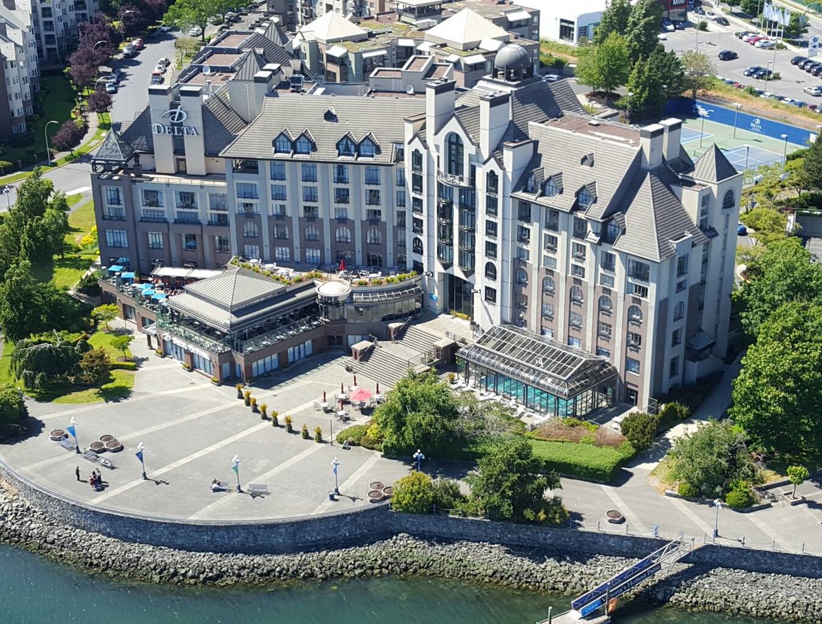 ITCH2019's tweet photo. Good news.  The #ITCH preferred rate @DeltaOceanPoint has been extended to Tuesday, January 15.  Link to reservation form  https://t.co/ysSwtVKE62 https://t.co/zXIruxnkr1