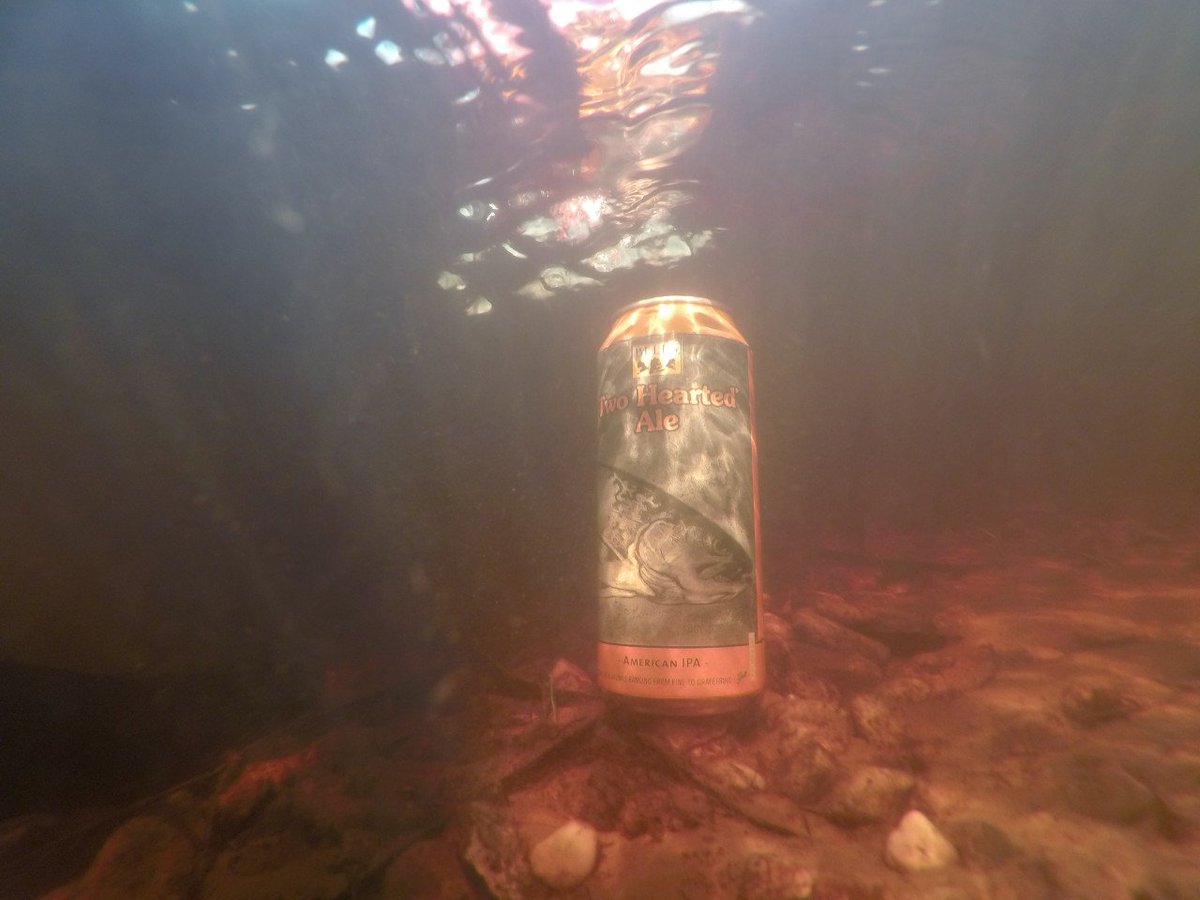 BellsBrewery's tweet photo. Hook, line, and drink-er. #TwoHearted
#bellsbeer #independentbeer #twoheartedriver #inspiredbrewing https://t.co/SarzkYYeUw