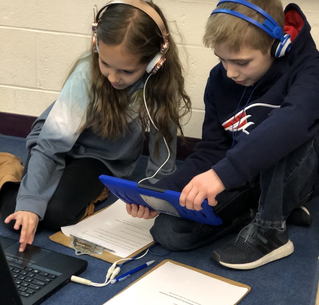 K_5_STEM_SAU57's tweet image. Fourth grade students @souleschool worked together to learn about @gotynker. Soon they will be ready to code their own games. #productivestruggle #codingforallkids @PLTWorg @SouleTeam1 @GinaTighe1