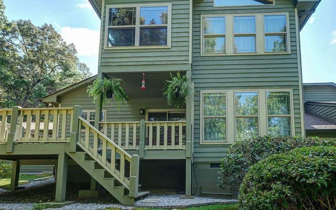 OurMtns's tweet photo. 555 Partridge Lane
Murphy, NC 28906

Pretty as a Picture! Create special family memories in this home, on a winding woodland path and bordering a scenic creek. Endless possibilities. See it now!

#SellingaLifestyle #OurMountains to #YourMountains #MountainLeisureTeam https://t.co/fOoEiH47sk