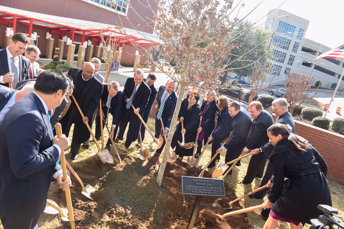 AtriumHealth's tweet photo. A wonderful day with our teammates in Georgia. https://t.co/dXmidzmAAP