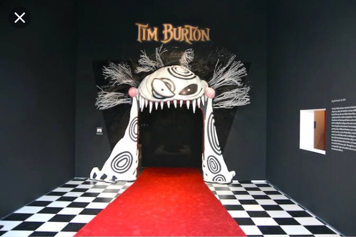 Los Angeles Sanat Müzesi’nde Tim Burton filmleri için oluşturulmuş bir serg...