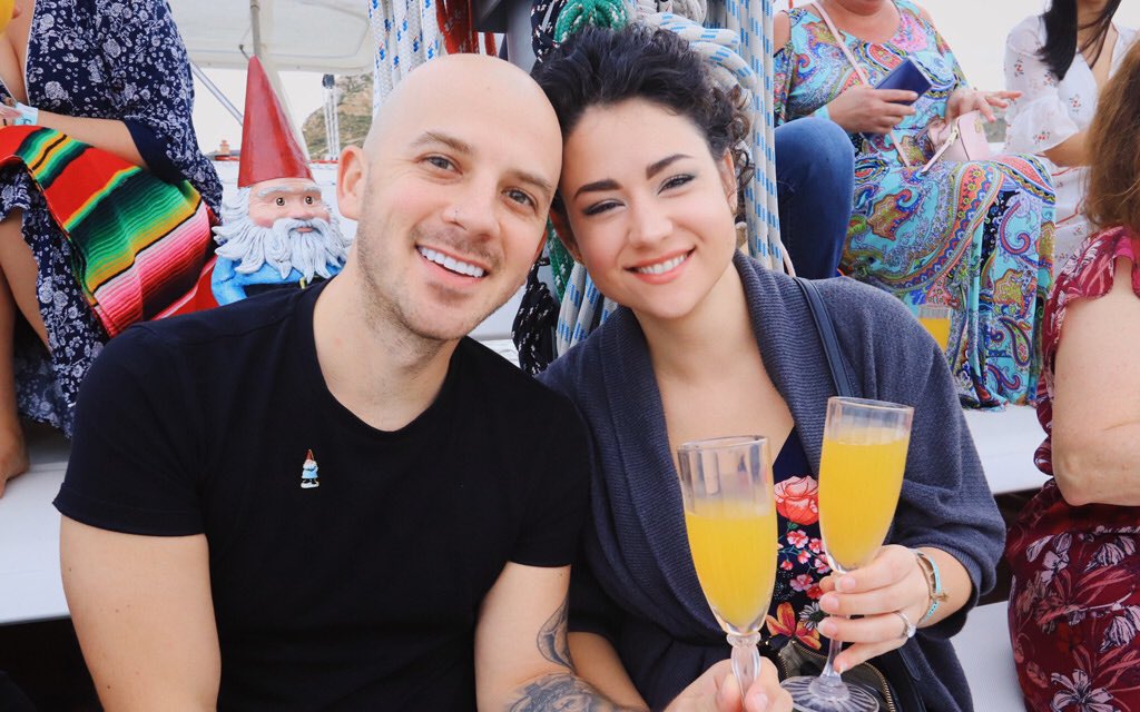 JoesDaily's tweet image. A4: Sunset Cruise with my boo, @MilkAndFlowers. Thanks for the fun times, #CaboAdventures. #TravelocityCaboSweepstakes