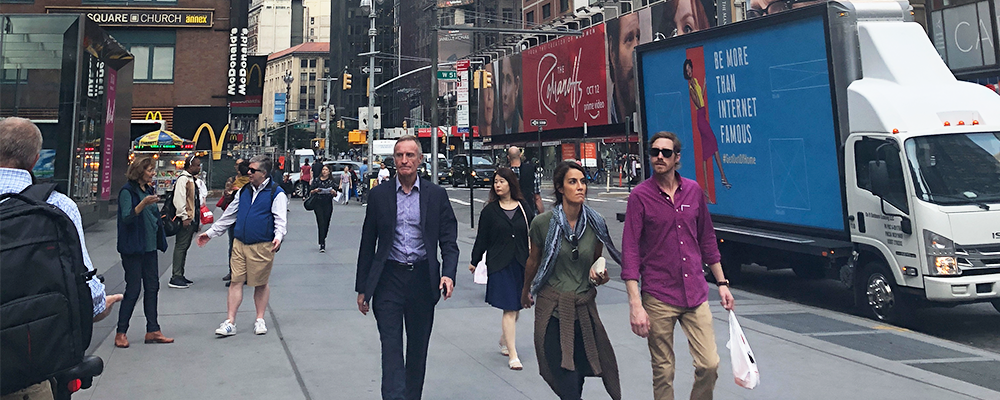 do_it_outdoors's tweet photo. If you're not considering mobile billboards with every media plan, take another look at this powerhouse media format: https://t.co/HCGuNa0n95 #OOH #outofhome #mediabuying #mediaplanning #getoutofhome https://t.co/ktfhHWJVcI