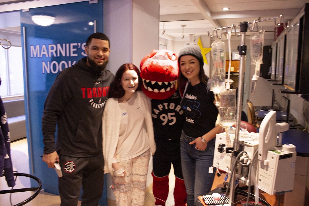 SickKidsNews's tweet image. It's always a slam dunk day when the @Raptors come to visit! Thanks for visiting with patients and families! Check out our Instagram story today for more highlights: ow.ly/zd9f30ngFFi #WetheNorth