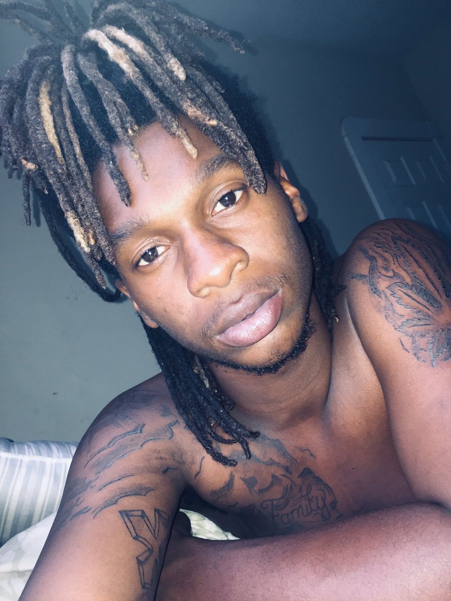 SolonThomas98's tweet photo. What Y’all Think🤩 https://t.co/6tk0CkdkrM
