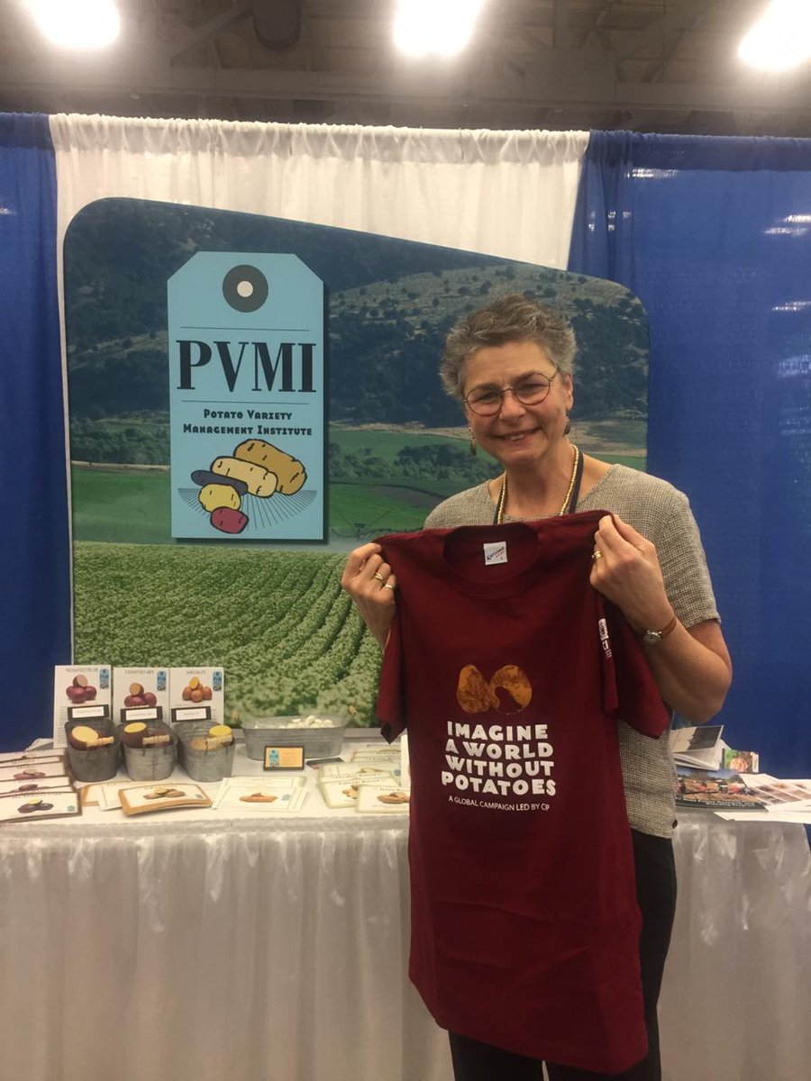 ImagineNoPotato's tweet photo. A warm welcome to our new friends and partners from @POTATOEXPO the Potato Variety Management Institute, https://t.co/M32sztczzL, whose mission is to introduce new varieties in Idaho, Oregon &amp; Washington. #Imagine AWorldWithoutBiodiversity #ImagineAWorldWithoutPotatoes @Cipotato https://t.co/3sCVhKsVnH