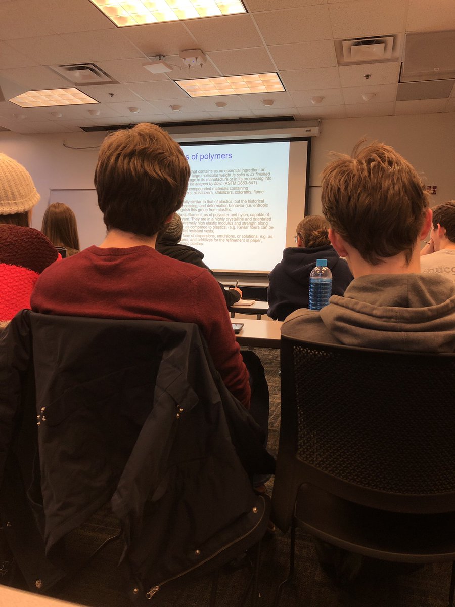 Alefro_Official's tweet photo. I finally made it to classes that I love 🥰🥰😍 https://t.co/vljVPoDUml