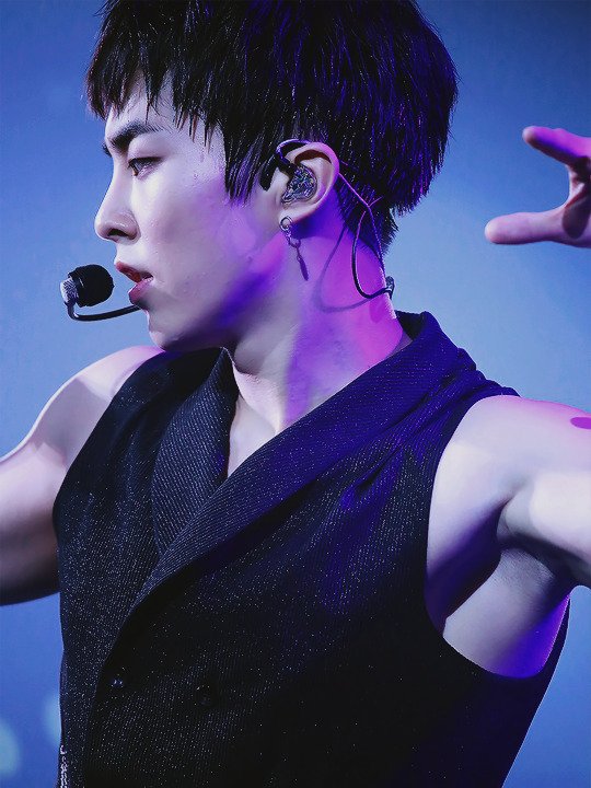 MINSEOKLOOKS tweet picture