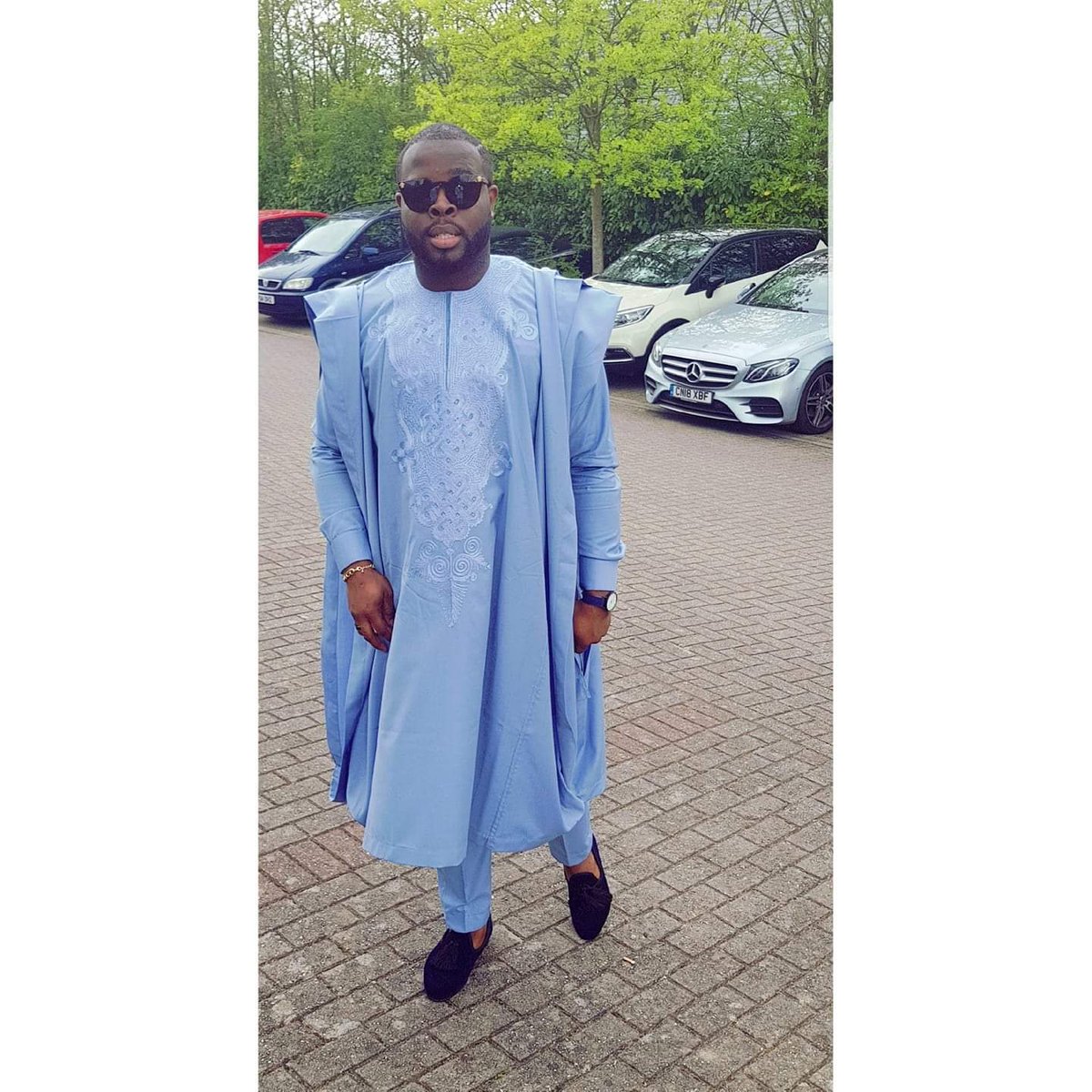tibilagos's tweet photo. Let's make you look classy, elegant at tibilagos we make you the finestman ever to flaunt your heritage in fashion.. Holla 08140083333. Rt abeg my Customer might be on your Timeline &amp; na my meal ticket be this Work!! https://t.co/qcjXV1Aw6m