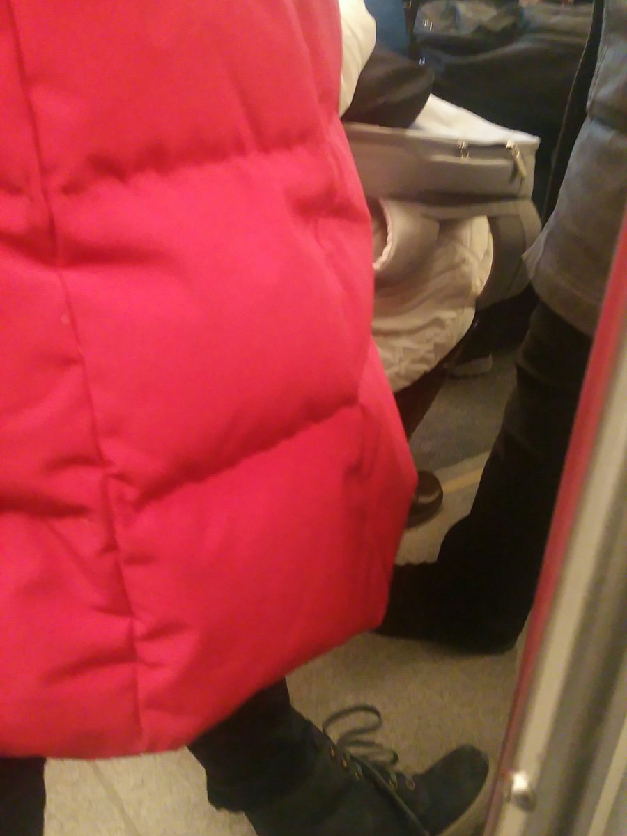 tan_sidhu's tweet photo. Day 4 of #GOTransitFail, earlier @GOtransitKT train &amp; still people standing. To make it for 4.35, you get off at 4, rush to union and stare at schedule till 4.25 and then snail pace to the coaches praying you get a place to sit 😫 @CP24 @CTVToronto @cityoftoronto @CityBrampton https://t.co/veNOA4J68y