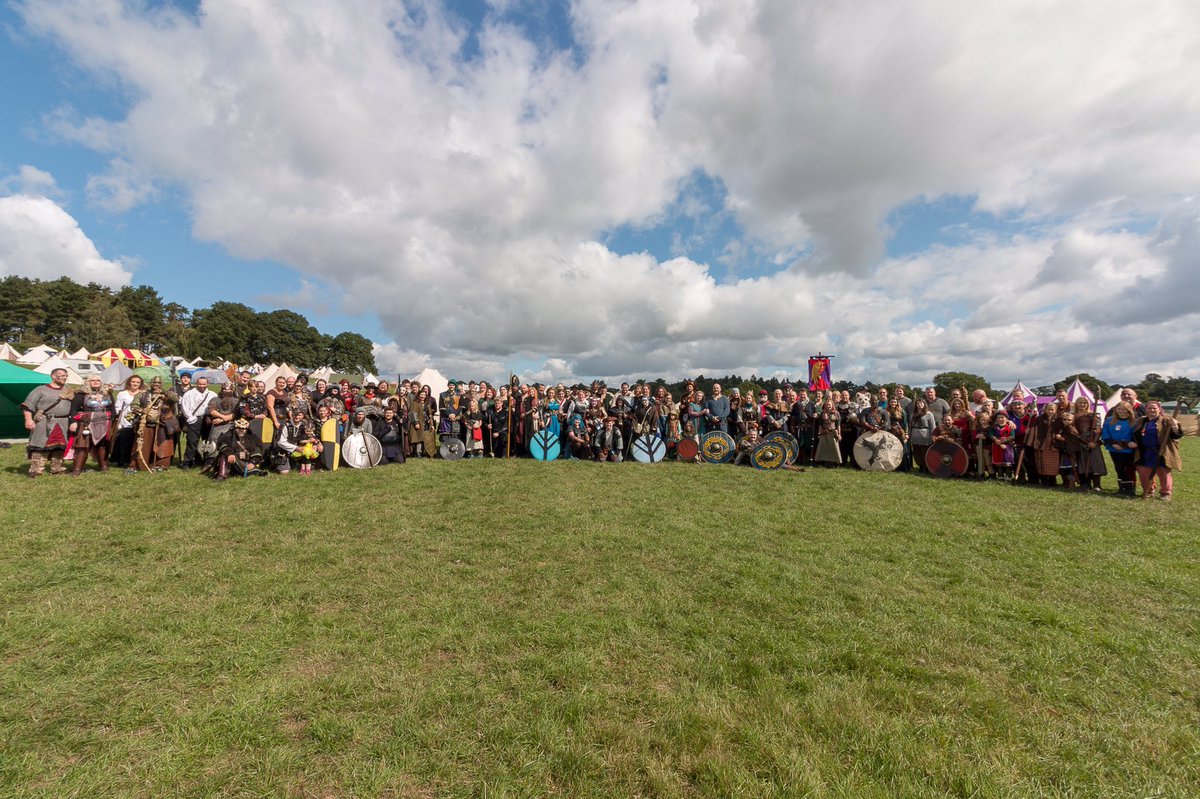 PokethePixie's tweet photo. I can’t say how much I enjoy LARP, it’s truly been one of the best things I’ve ever joined :) photo by Kren Cooper #larp #lorientrust https://t.co/0EooUwhpZE