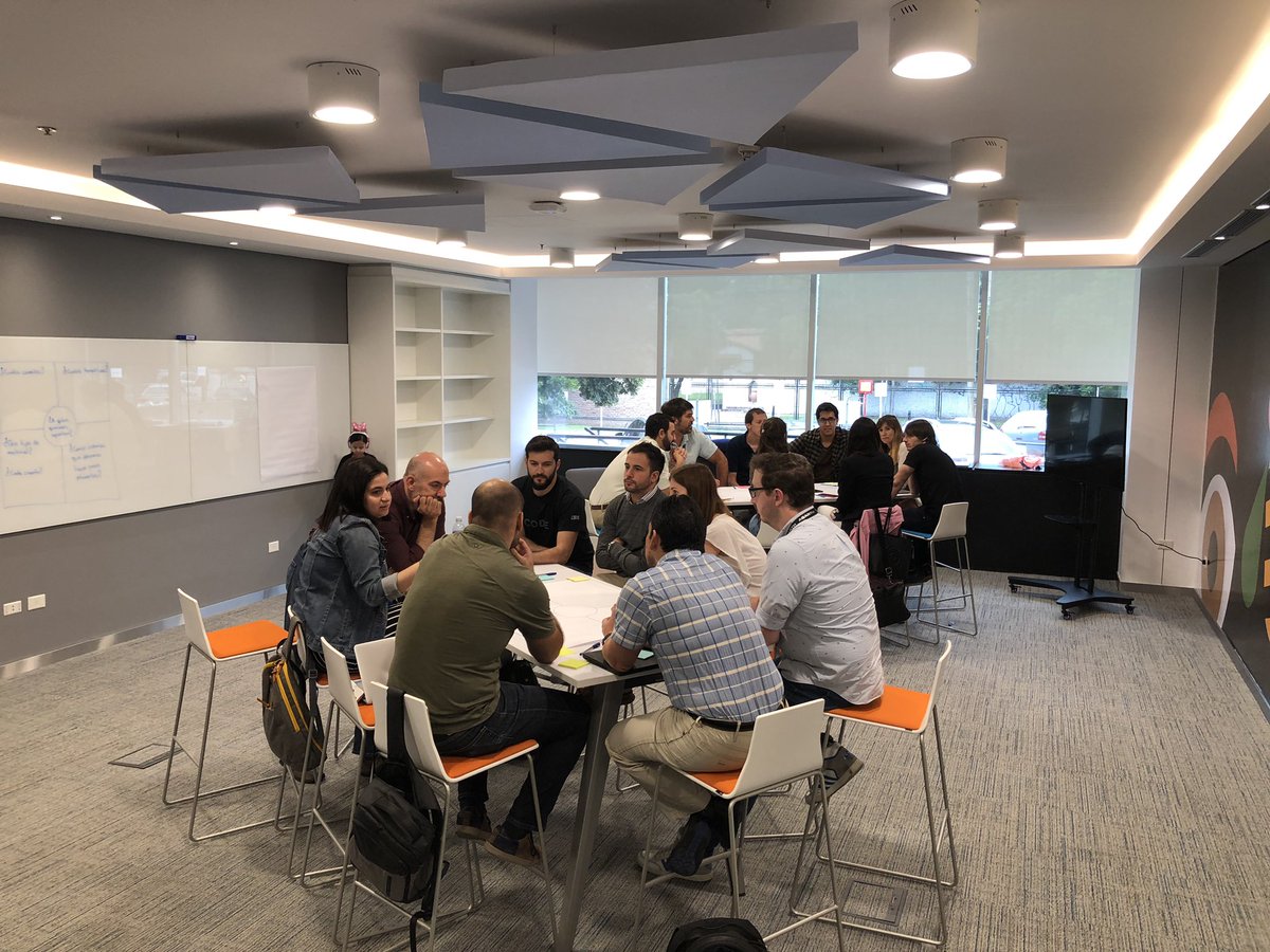 roman_zambrano's tweet photo. Ideando, una nueva manera de mostrar nuestros conocimientos 👨🏻‍🎓👩🏽‍🎓
👨🏻‍💻👩🏻‍💻👩🏼‍💻👨🏿‍💻📱💻
#IBM #IBMers #DataScience 

@haveyoumetepi @Nicolas_Kligman @emiactisdato @FranJavMor @wienderg @FMGordillo @FJTomaselli @conicaorsi @solmasciotra @PanchoPepe10 @mceciliabel @IBMArgentina .... y más 🧸 https://t.co/kUmaj7cp6p