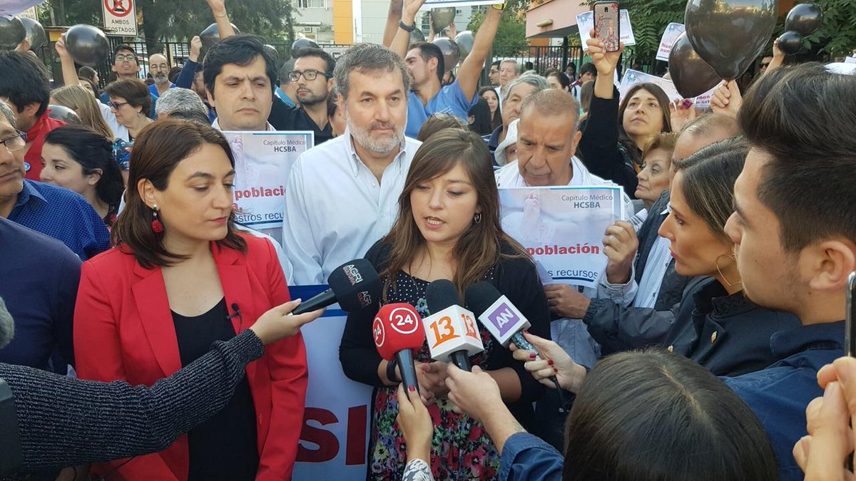 resimatersborja's tweet photo. Necesitamos un #pactoporlasaludpublica @DrEnriqueParis @izkia nuestra crisis en el H. San Borja es un síntoma de una enfermedad que se arrastra por años, esperamos que las autoridades cumplan la palabra empeñada @ESantelicesC @Dr_LCastillo @ppizarrog https://t.co/px5b3KmmWa