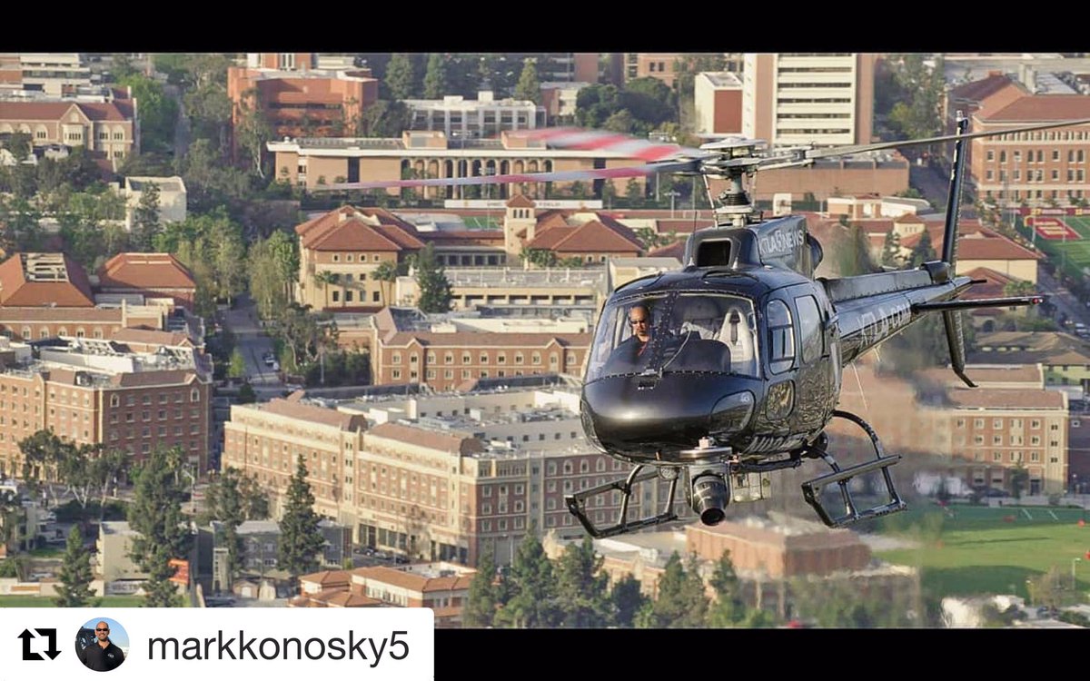 WelkAviation's tweet photo. Up & at 'em! #Sky5HD near USC, what a great view - heads up though, rain coming! #repost @markkonosky5 @laflyingcameras #welkaviation #usc #helicopter #aviation #flying #backtoschool. #USCTrojans https://t.co/7vJMkcBtLq