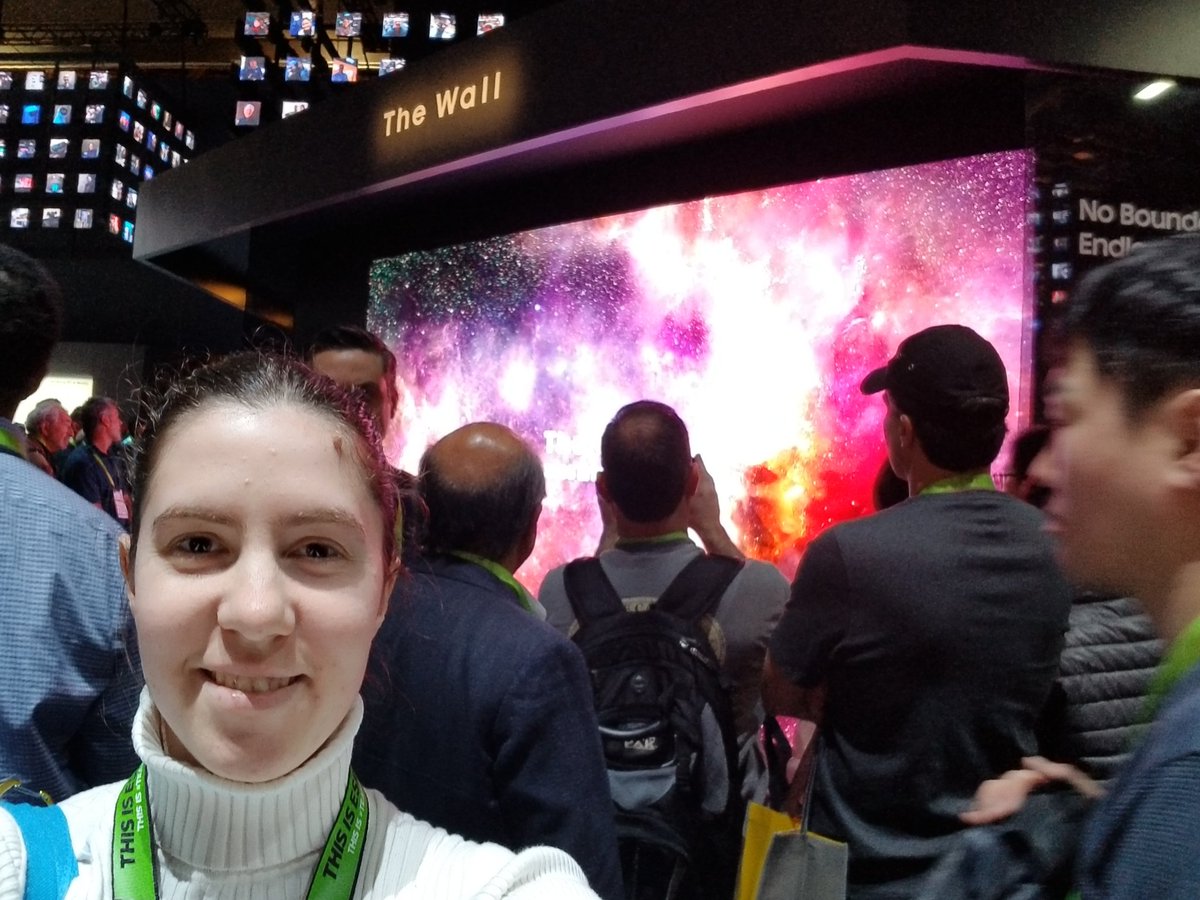 prlygrly's tweet photo. #Samsung #samsungcity #samsungces2019 
#TheWall https://t.co/OuwsjiiXiY