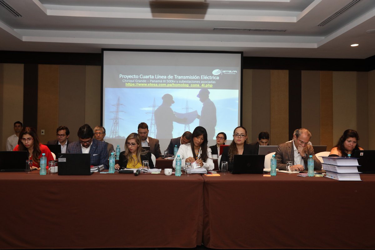 Etesatransmite's tweet photo. Hoy realizamos con éxito reunión previa y homologación con la participación de representantes de los cinco proponentes precalificados y en presencia de decenas de interesados. #CuartaLinea #4aLT #UnimosPanamaconenergia https://t.co/xIMcwUB3Qb