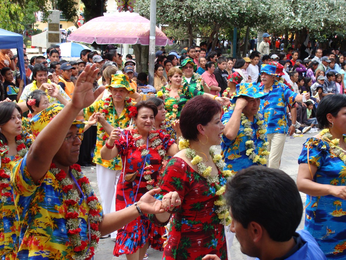 ueboficial_ec's tweet photo. @UniversidadB @UlicesEdu @AraceliLucioQ1 y la comunidad universitaria encienden desde hoy el cronometro del JUEVES,  el mejor carnaval UNIVERSITARIO, Vamos por más.!!! @MinturZonal5 @minturbolivar @TurismoUeb https://t.co/IFSqlzIwdo