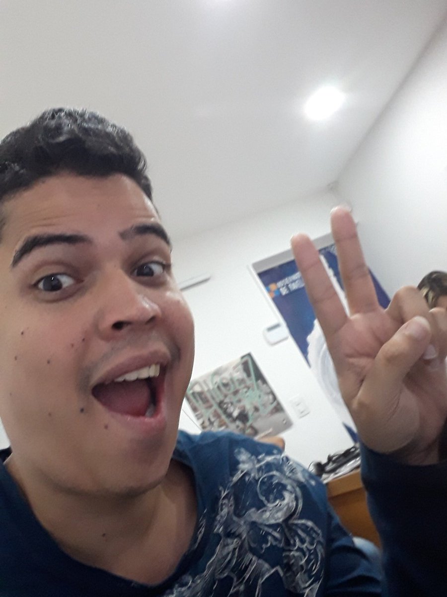 desnucadero's tweet photo. Y se nos acabaron las vacaciones Hoy volvemos!!! A partir de las 7pm con el tema #EstamosEnLaInmunda para q no se lo pierdan!! https://t.co/2AbONmBT2d