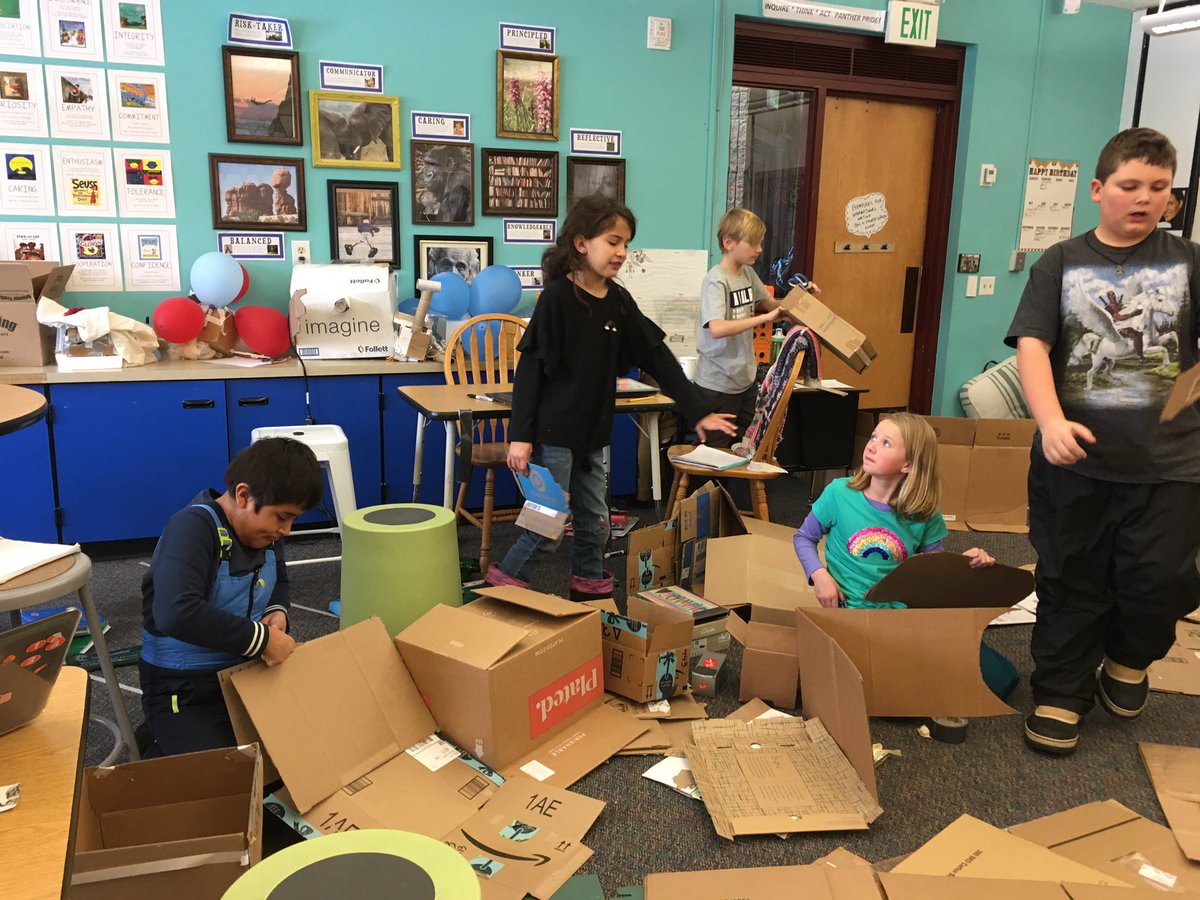 prosisefrisco's tweet photo. Kicking off a new unit of inquiry by creating a classroom city for our learning to begin! https://t.co/FtegmUFXCI