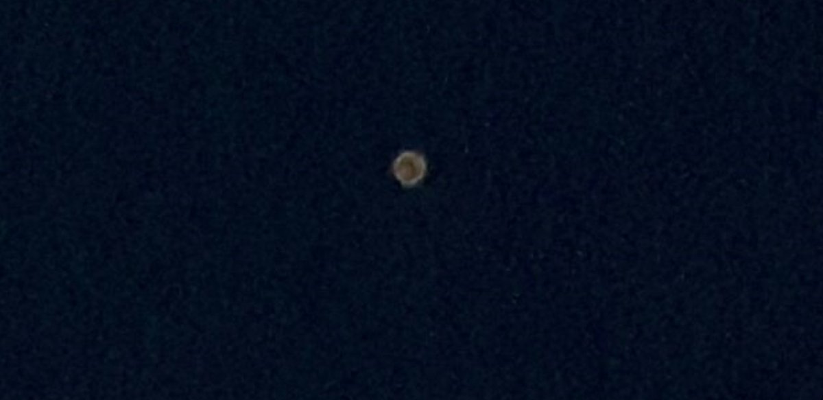 neoufos's tweet photo. Saw this orb going over me summer 2017 Managed to get a photo https://t.co/spyy7YOd2Y