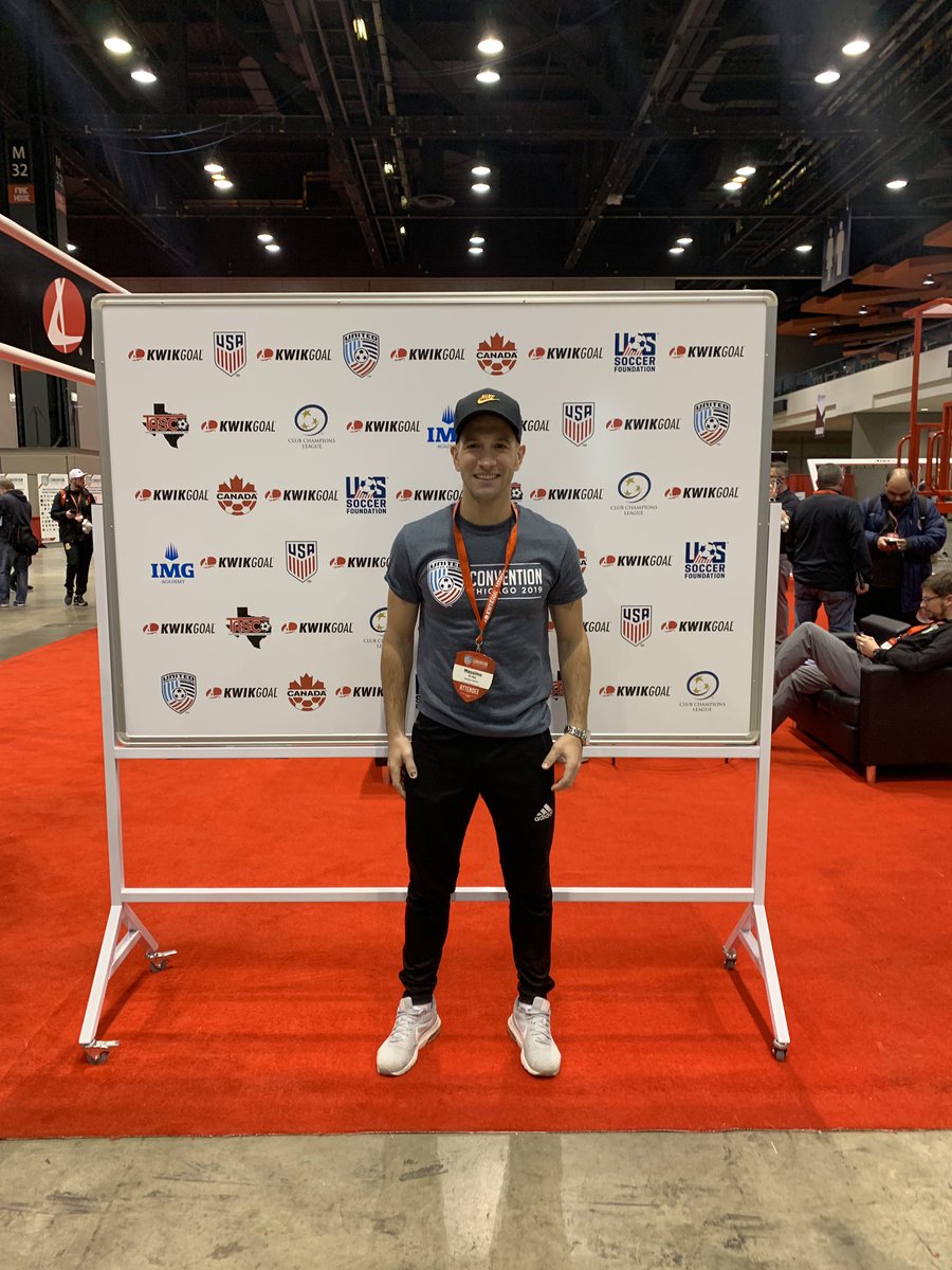 MassimoDiioia's tweet image. Day 1 at the @UnitedCoaches Convention in Chicago. What a success! Great day of learning for the entire @BramptonYouth team thats here! Top class presenters and always nice to connect with everyone. Can’t wait for tomorrow!#KeepGrowingTheGame #SoccerCanada #Development #Brampton