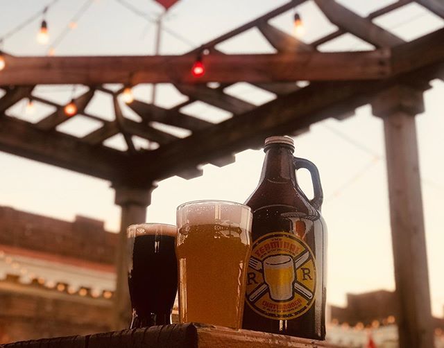 Starting tonight <a href="/6pm/">Follow us @Shop6pm!</a> we are celebrating our 10th year open! First person to walk in and ask Justin, our bartender, about our celebration, WINS a FREE GROWLER! 
Like follow and share! Follow us on Facebook for clues following the next 10 days! We will be giving away a prize …