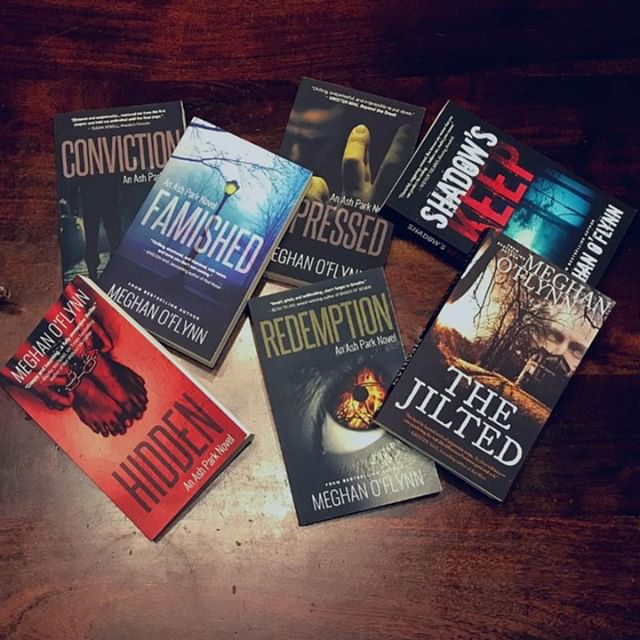 MeghanOFlynn's tweet photo. So many books, so little time. Currently making room for the next paperback. SALVATION is getting it's own print version on January 24th! https://t.co/azv5I0o8NI
#amwriting #ashpark #amwritingsuspense #fiction #novelwriting #novelist #novelistatwork #novelistlife https://t.co/cEGJsiNz8q
