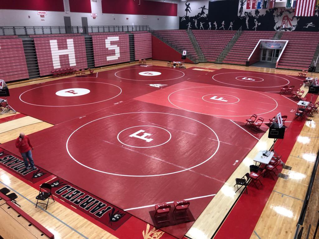 FairfieldWC's tweet image. The calm before the storm! @WrestlingHW @wrestling_wl @LEWrasslinHawks @LWHS_Wrestling @WrestlingClay @KingsWrestling1 @RossWrestling @UAHS_Wrestling @WV_Wrestling1 @CCHSwrestling18 @DHHSAthletics @RCHS_Jaguars @Vikings_Wrestle @AvesWrestling @XeniaAthletics @wintonwoods