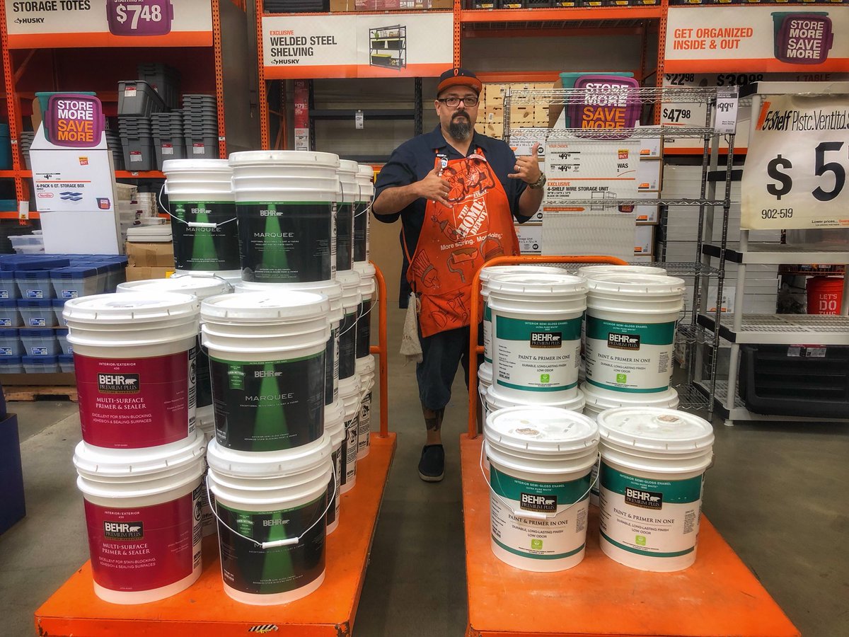 BehrTeamHawaii's tweet photo. Paint Associates of #thd1701 always working hard to fulfill #pro #paint orders. Can’t tell you guys how much I #appreciate all the hard work you guys &amp; ladies do! #behrpro @jesusGuerra1701 @BehrWestMike @TD4theWin @1175421don @Rudemann01 @Joanou_Robert https://t.co/S44eXGJWYH