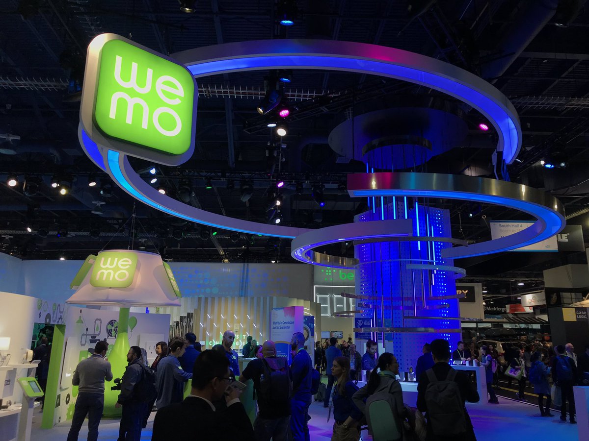 Our friends at @belkin show what’s new at #CES!
- Phyn smart water device lets u track / control home water usage via app
- @WEMO 3-way light switch controllable via multiple voice assistants
- Fast chargers: 50% in 30 min
- Mesh WIFI Router
- Free screen protectors only at CES!