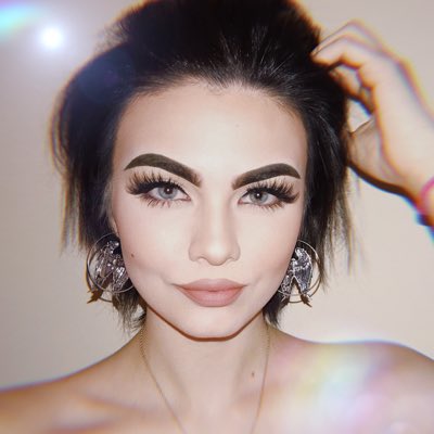 AngelAlithia's tweet photo. #NewProfilePic https://t.co/XM89KvtFjR