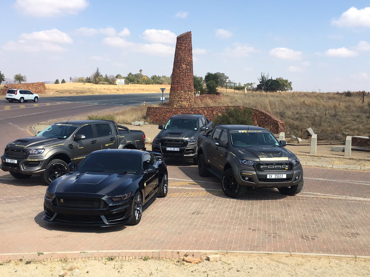 #flashbackfriday to our first ever shoot with our brand new RTR vehicles before launching in August 2017😎🔥#bestinthebusiness #transformation #rtr #ct #sandton #malmesbury #launch #throwingitback
