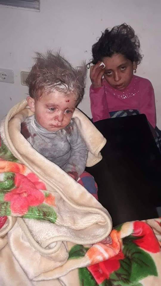 Tania_Tania_C's tweet photo. A baby's sadness when the world has fallen over him.
A portrait of two children who were injured in the town of #Alteh, as a result of rockets fired by the #SAA stationed in the village of Tali Marq, in the southern countryside of #Idlib.
By Marc Nelson - .@Marcnelsonart https://t.co/pONFx5pYOy