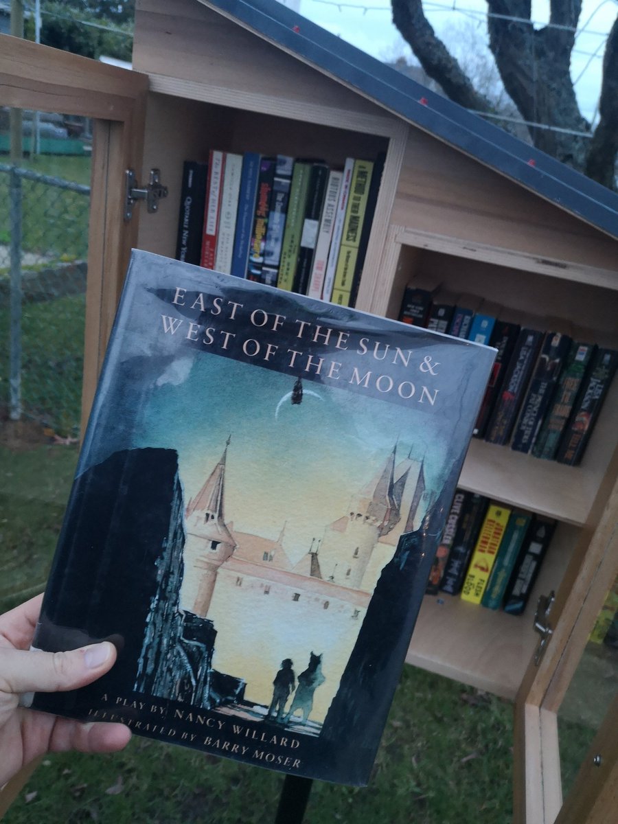 TealePB's tweet photo. Second stop, the always classy @KingsleyLfl, where I found this copy of East of the ☀️ & West of the 🌙. #littlefreelibrary #yyi #Saanich https://t.co/Gp8H2zv73A