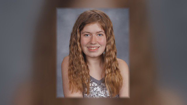 courtneygodfrey's tweet photo. Missing Wisconsin teen Jayme Closs found alive in Douglas County, WI. A suspect is in custody. #jaymecloss https://t.co/ulRRRtfZ1a