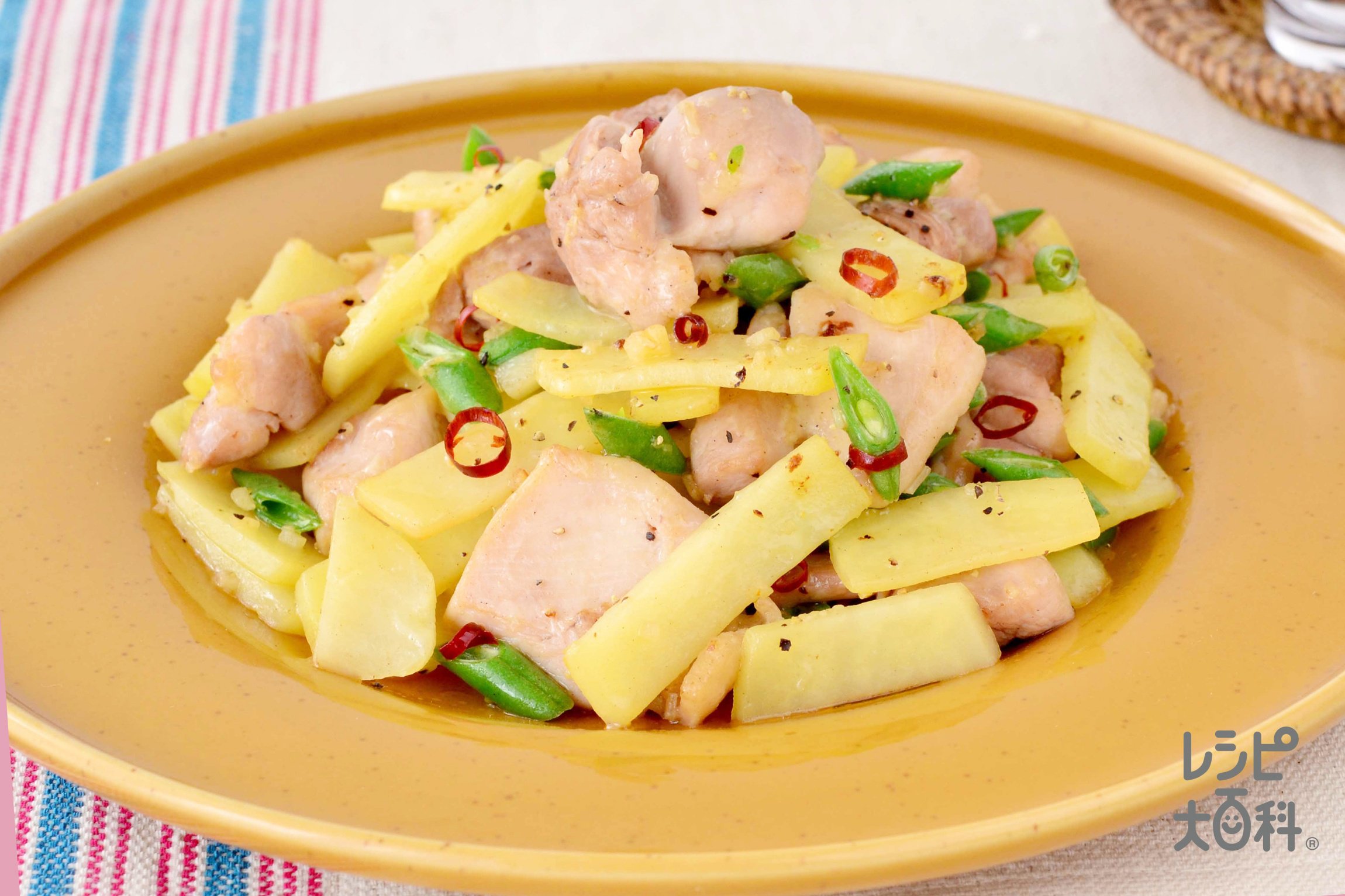 味の素パーク 今日のおすすめレシピ 鶏肉とじゃがいものコンソメガーリック炒め T Co Cuk17wexoo 味の素kkコンソメ 顆粒タイプで 炒め物も簡単に 味がまとまります 最後にブラックペッパー T Co Oifhncijdr Twitter