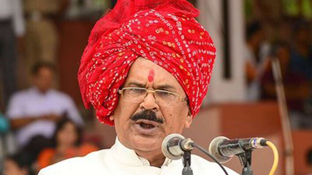 iAjayJangir's tweet photo. सच्चे    समाज    सुधारक हो
शिक्षा  के   आप  उद्धारक हो

मेरी  तरफ से  आपको  आज
आपका जन्मदिन मुबारक हो। 🙏

#HBDVasudevJi 🎂 https://t.co/WfroT4xlpX