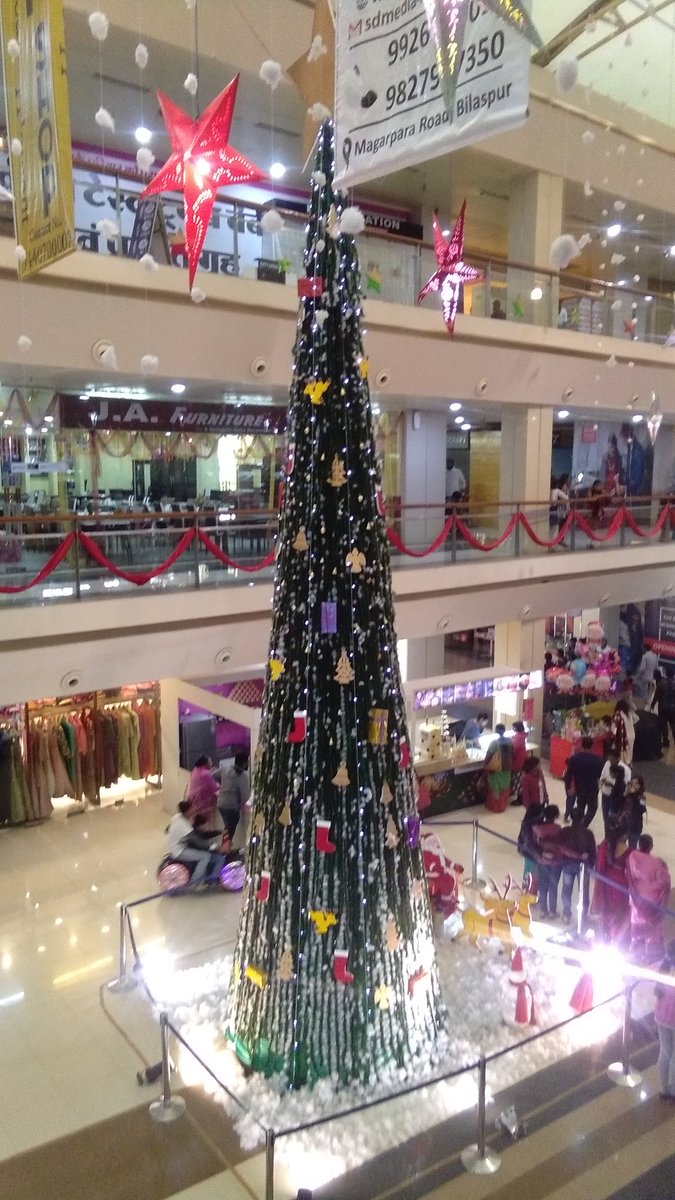 AnantNike's tweet photo. #36city mall Bilaspur https://t.co/XSgXSBbbVH