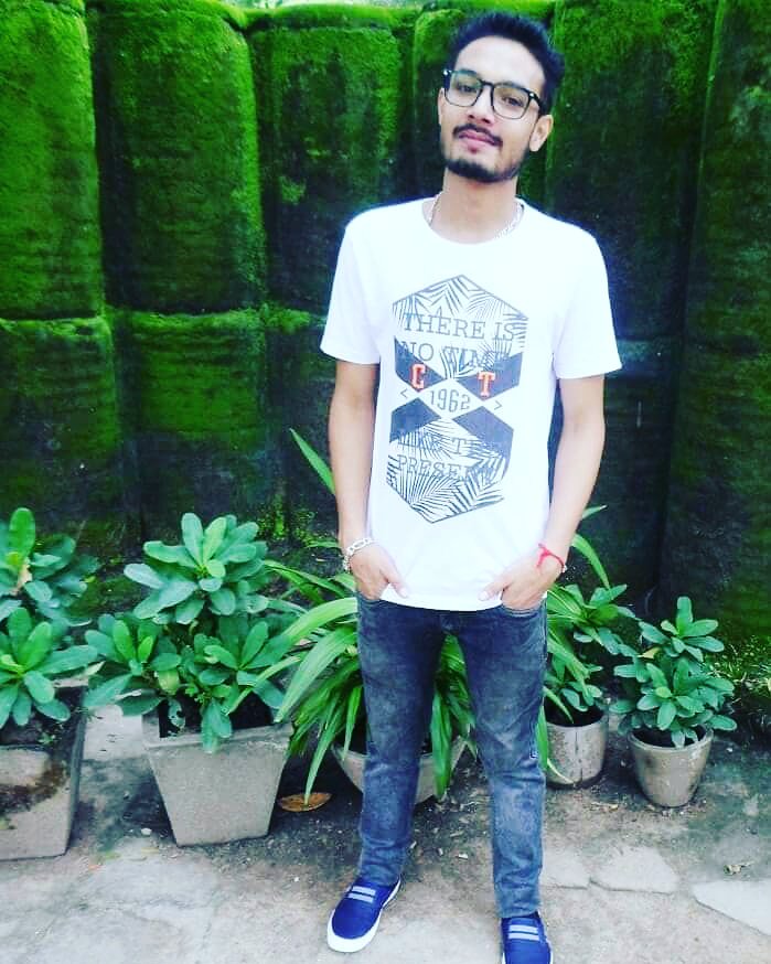 soni_spencer's tweet photo. #travel #WorldOfWarcraft #WorldHindiDay #love  #twitterblades #tagesschau #Indian2 #ModiOnceMore @StarSportsIndia @NBAAllStar 👍👍 https://t.co/OAO0DZHfX7