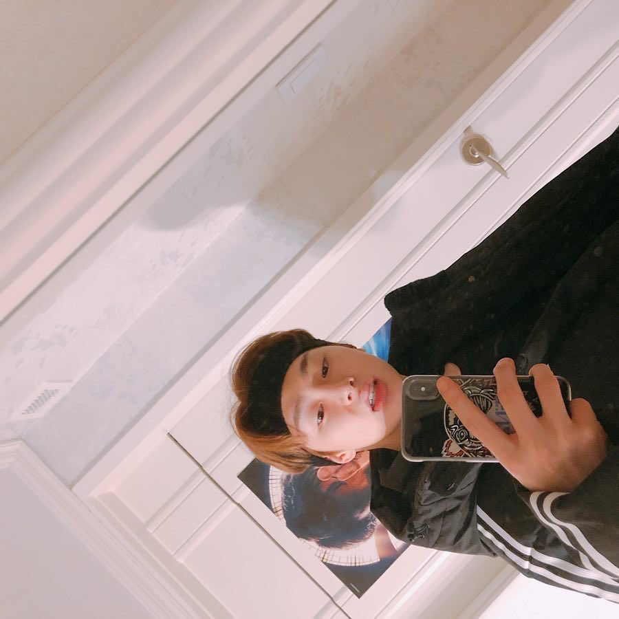 บีนี่ควอนครับแม่ ᯅ̈ tweet media