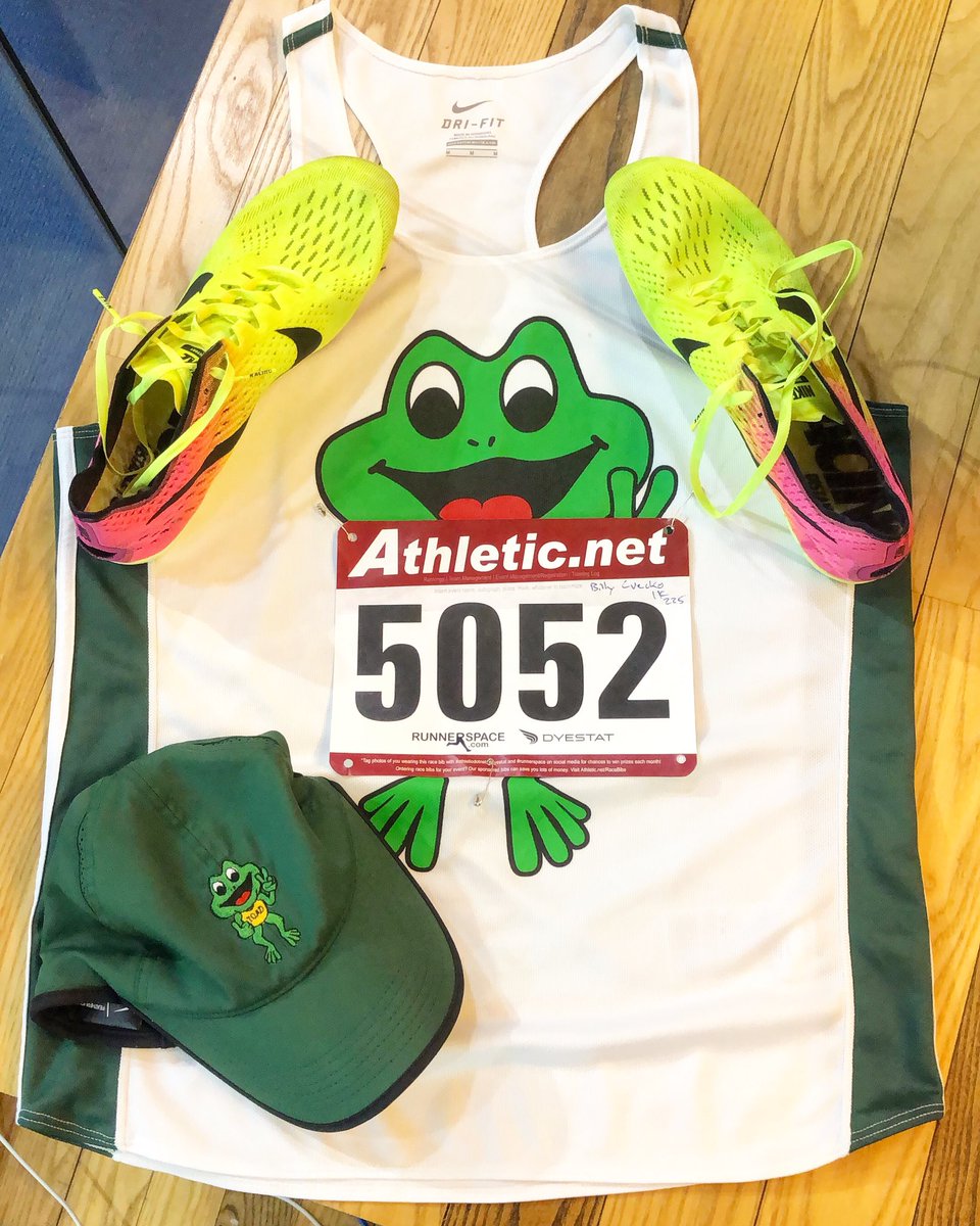 Bilbodatoad's tweet photo. YERRRRW! There was a #ToadSighting at @armorynyc tonight! @billydakid21 โRibbitedโ ๐ฐ๐ธ a 1K that resulted in a 2:24.05 win by Peter Callahan!๐ธ๐ธ๐ธ๐ธ #ToadLyfe #TTC #ToadTrackClub #WEWORKIN #TheySleep #ArmoryNation PS. Thanks for the Spikes Craig ๐จ๐ป https://t.co/EM7VIryNGy