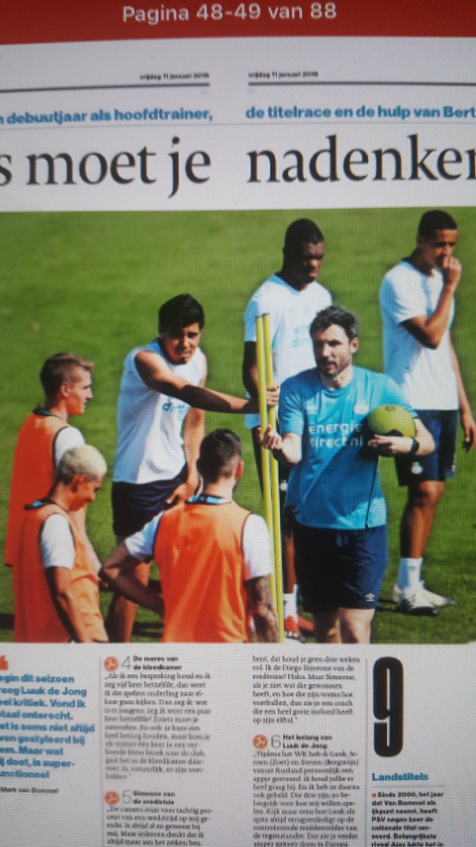 Albert Smit's photo on Van Bommel