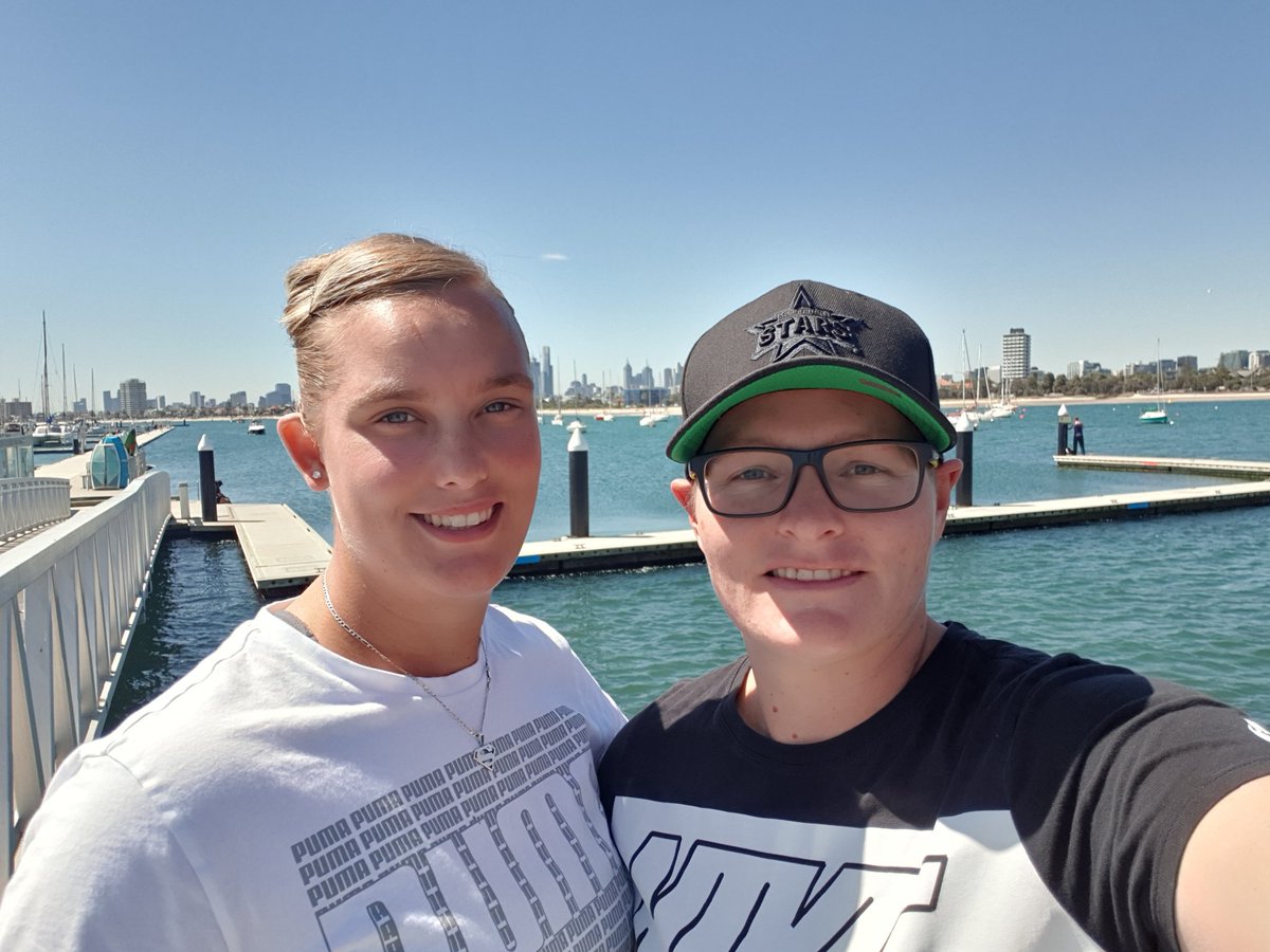 zella15j's tweet photo. What a view ❤😍 #ridescooter #stkilda #theviewisgreat https://t.co/Wn6SyeE074
