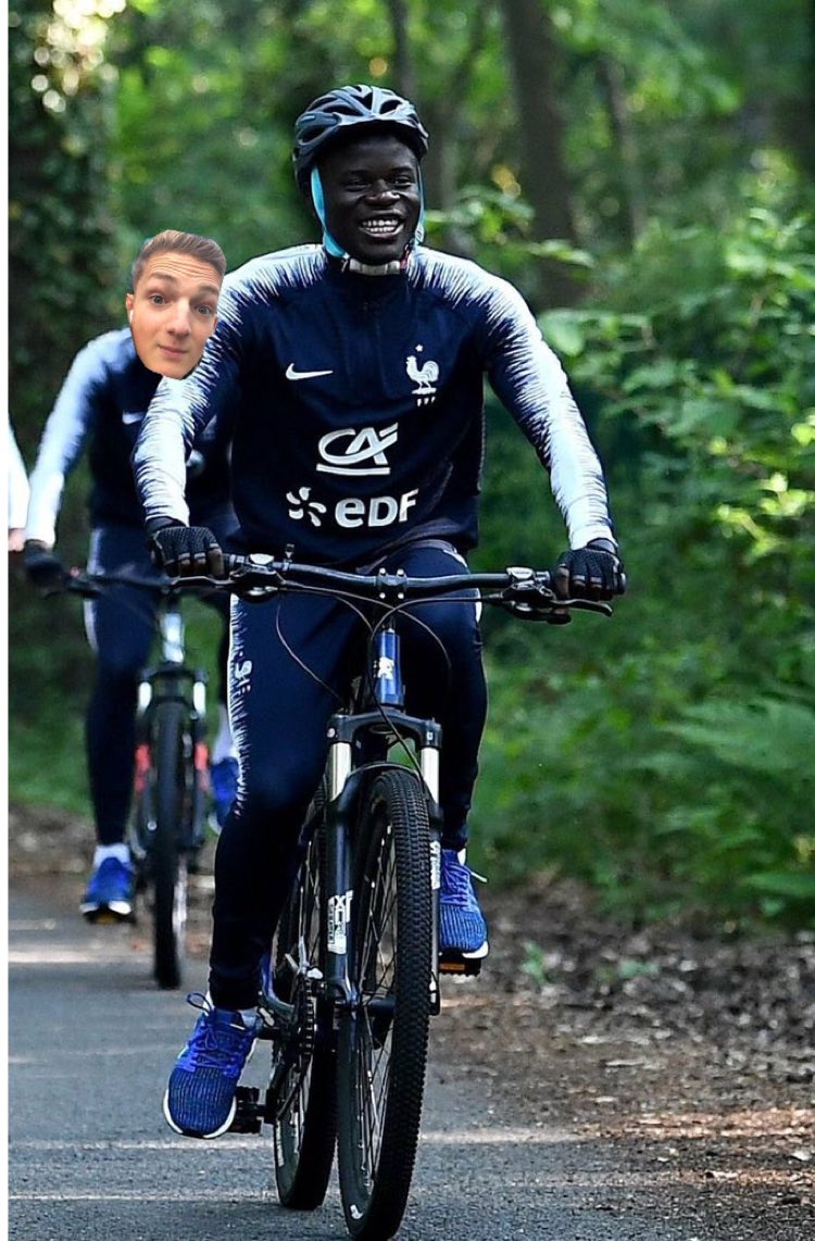 la rocket tweet media