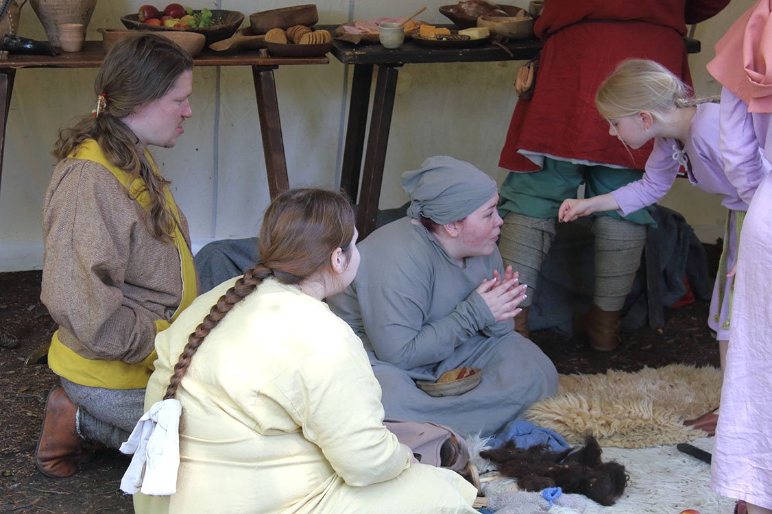 WirralVikings's tweet photo. Would you like the Wirral Vikings to come to your event or show. Displays talks and battles. Contact us to find out more.
@WirralVikings @imaginewirral @VikingAgePod @EchoWhatsOn https://t.co/h4lpL8MqN6