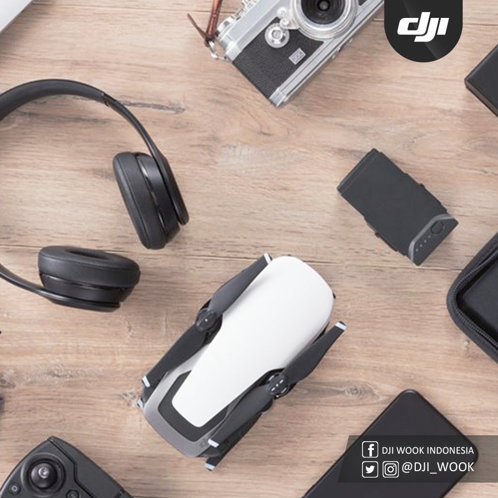 Untuk kamu yang sering berpergian, Mavic Air merupakan drone yang tepat untuk kamu. Dengan design yang kecil dan portable membuat Mavic Air sangat mudah untuk dimasukkan ke dalam Tas.