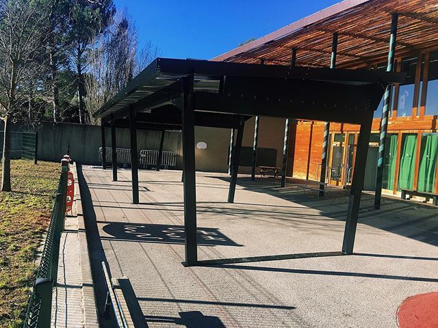 contact_popsun's tweet photo. L’équipe PopSun vous souhaite une belle année 2019! 🌞 #ombriere #photovoltaic #solarpower #cleanenvironment #renewablenergy #marseille #poppark #energierenouvelable #ecoconsommation #future #thinkaboutfuture #panneausolaire #panelsolar https://t.co/ETpZP9rkaR https://t.co/1ovGuCDAk5
