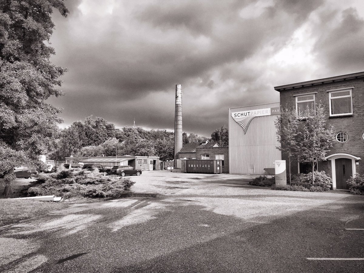 #vacature #techniek #papierindustrie   
Ben jij: een mechanisch / allround monteur en heb je zin in een nieuwe uitdaging bij één van de oudste papierfabrieken van Nederland? Klik op de volgende link: schutpapier.nl/vacatures/mech… 
PDF versie:
schutpapier.nl/upload/file/20…